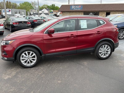 2022 Nissan Rogue Sport SV AWD Xtronic CVT