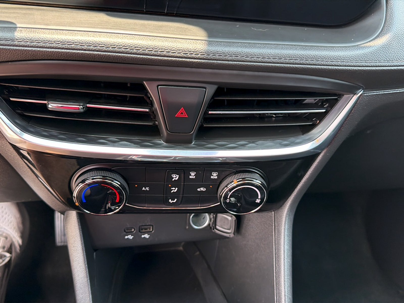 2024 Buick Encore GX Sport Touring AWD
