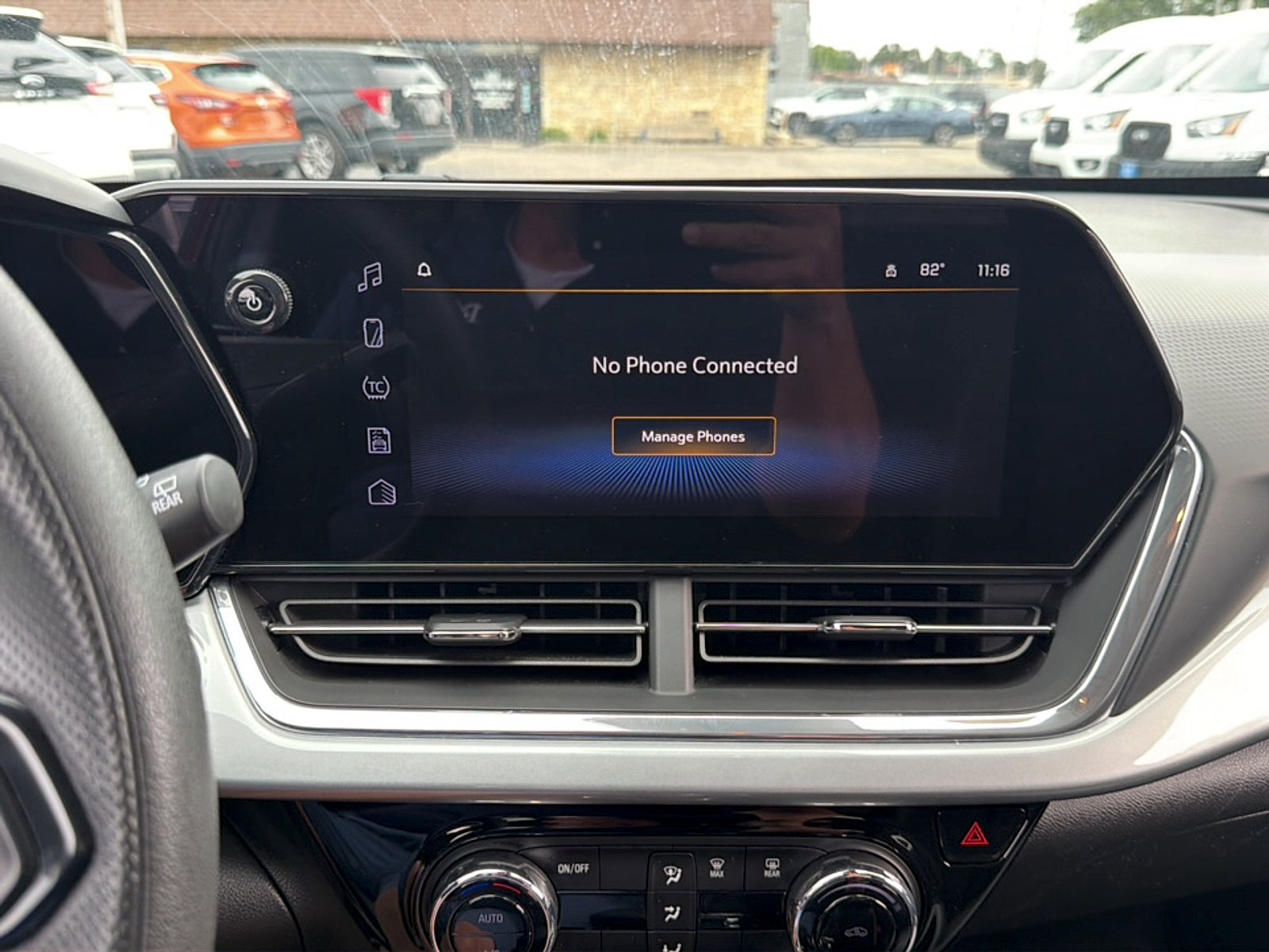 2025 Chevrolet Trax FWD LT