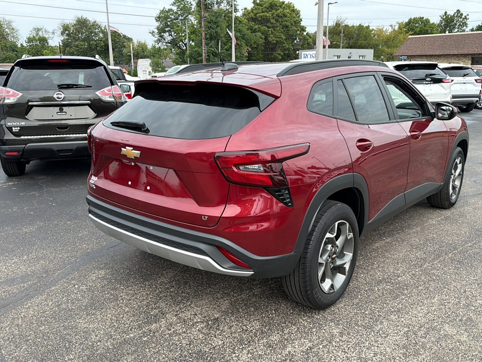 2025 Chevrolet Trax FWD LT