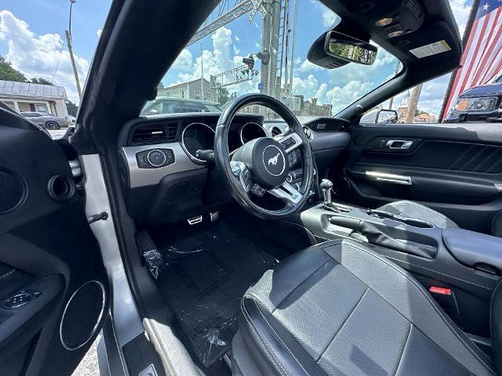 2023 Ford Mustang EcoBoost