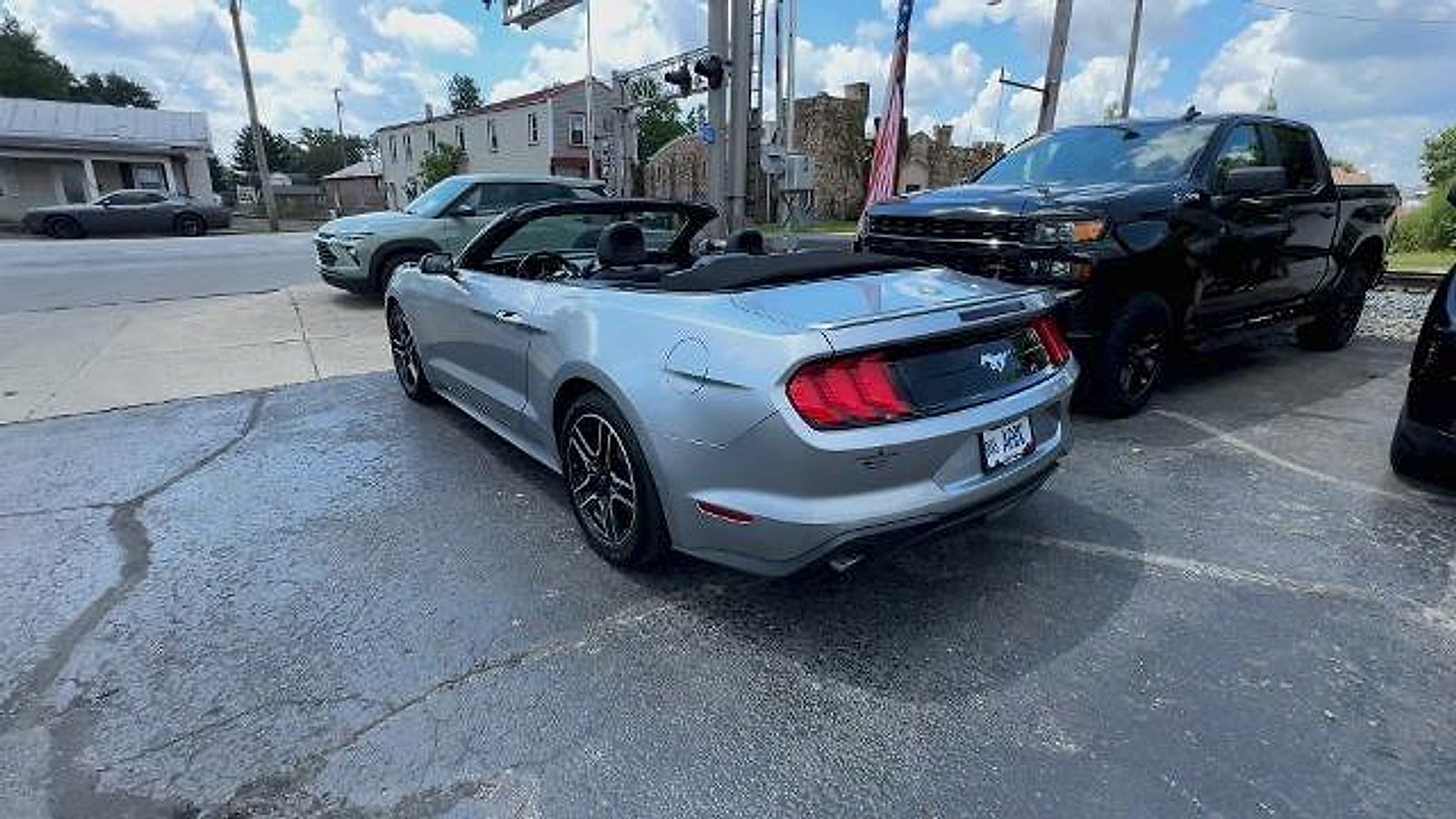 2023 Ford Mustang EcoBoost