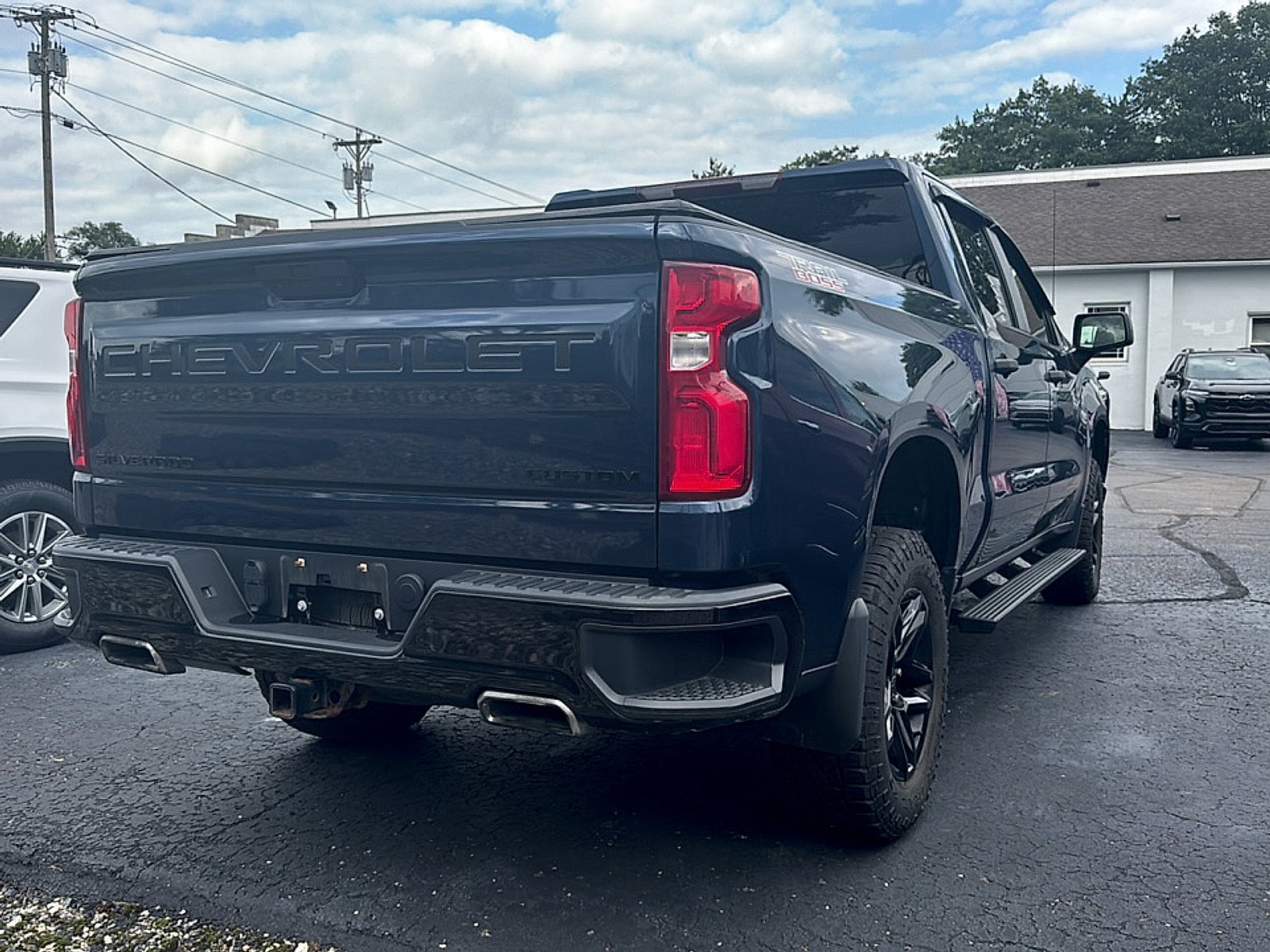 2021 Chevrolet Silverado 1500 Custom Trail Boss