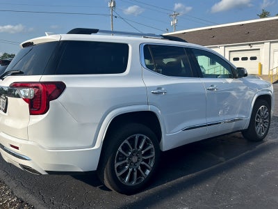 2023 GMC Acadia Denali