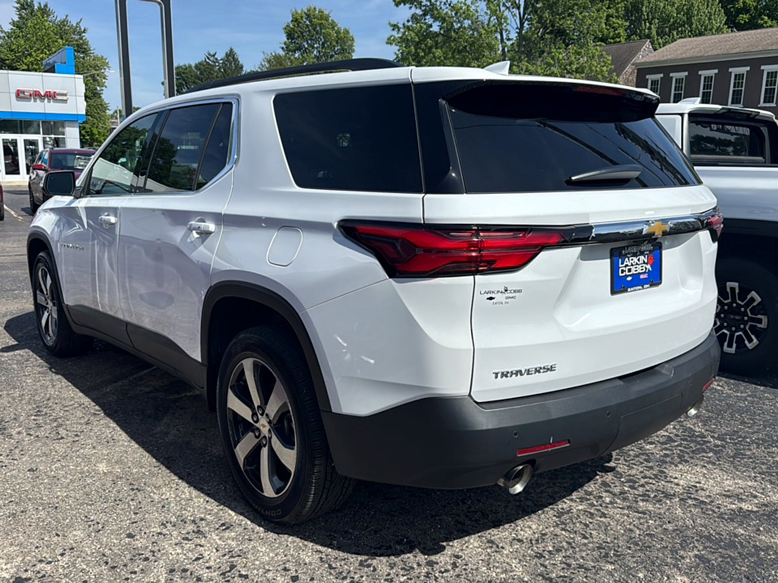 2022 Chevrolet Traverse LT Leather
