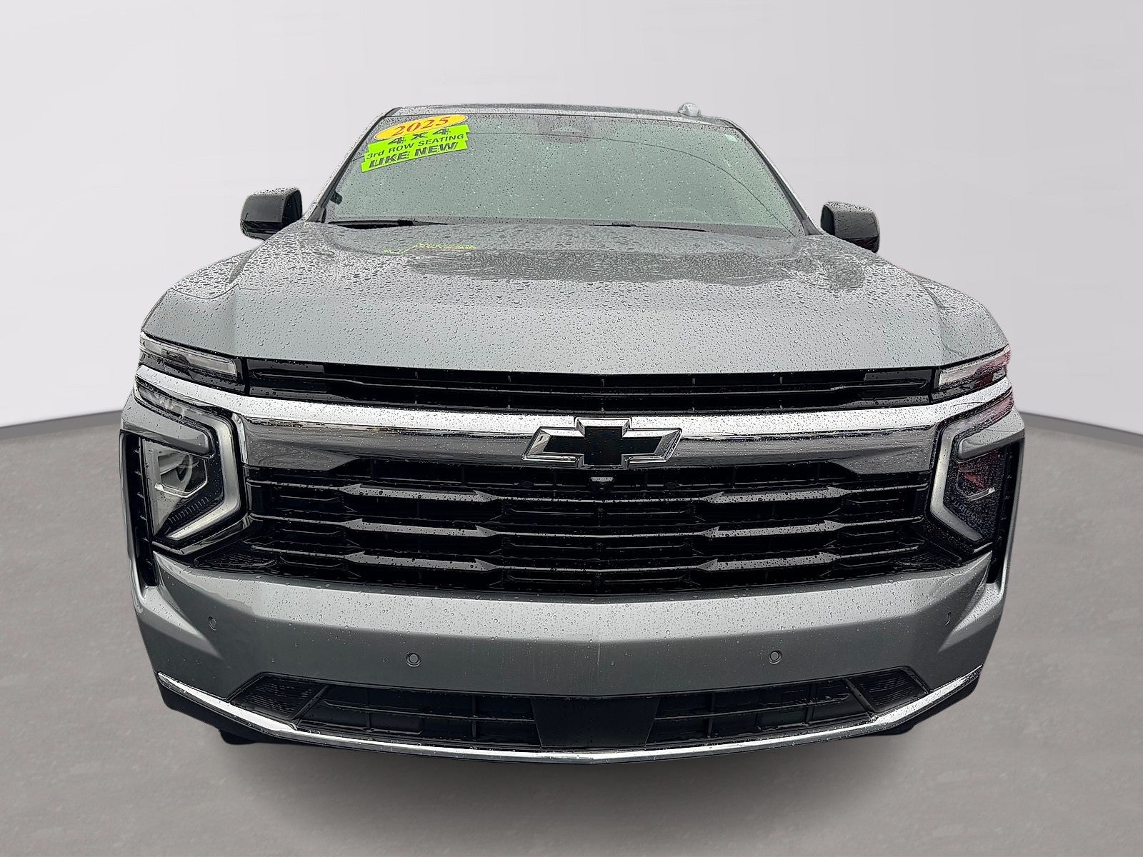 2025 Chevrolet Suburban LS