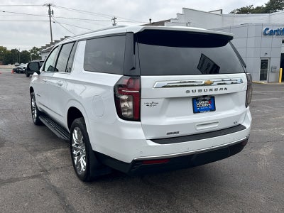 2022 Chevrolet Suburban LT