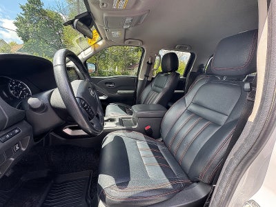 2022 Nissan Frontier Crew Cab SV 4x4