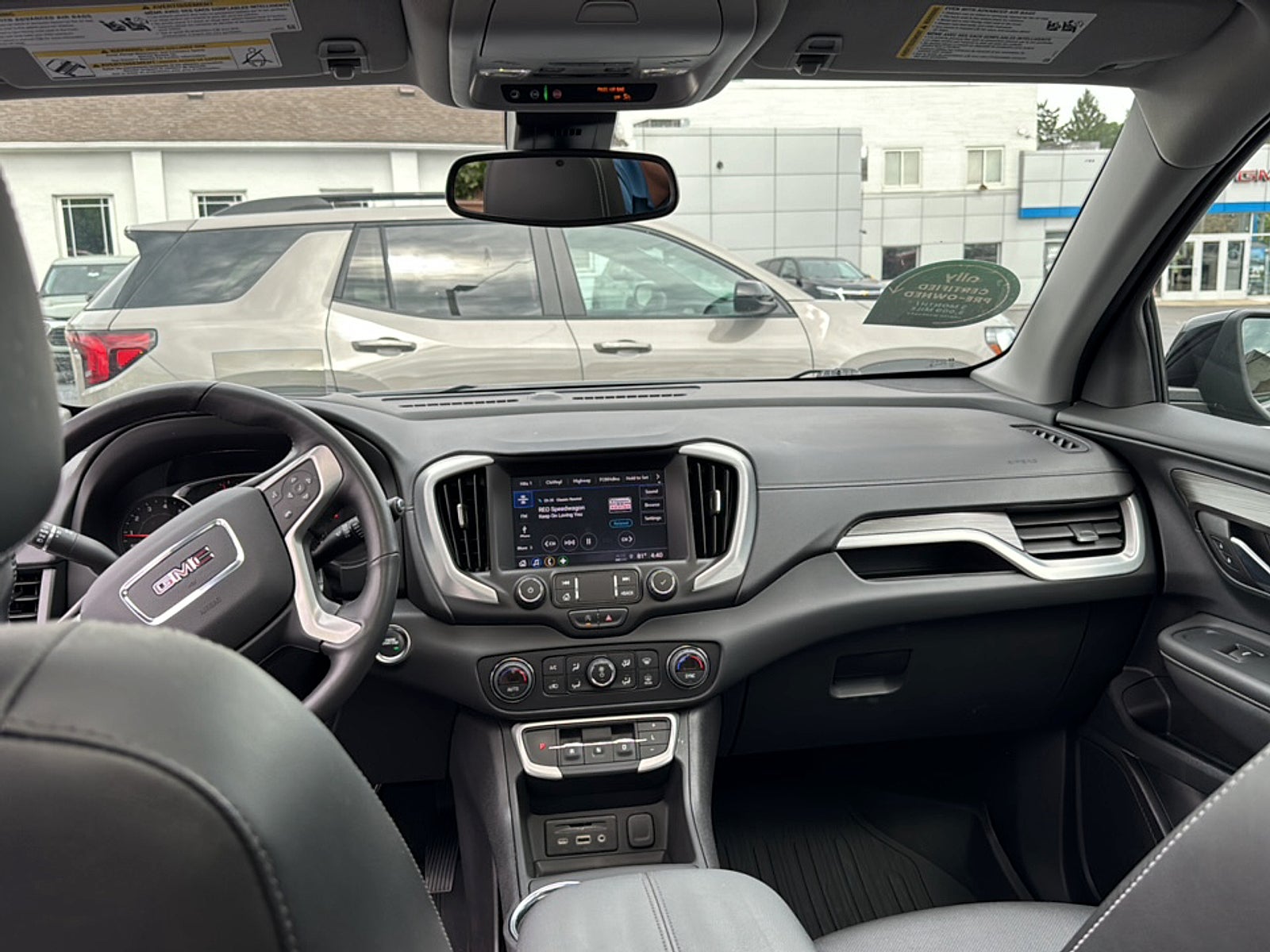 2022 GMC Terrain SLT