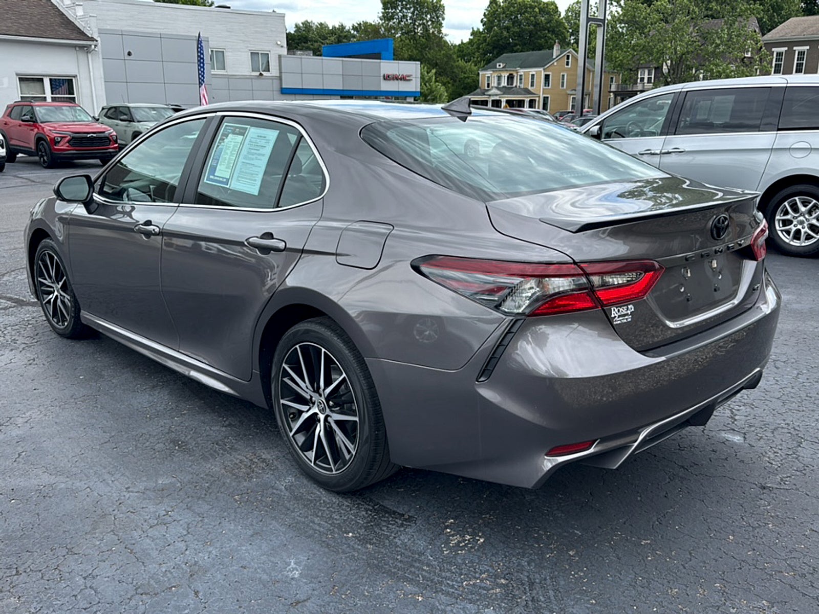 2024 Toyota Camry SE